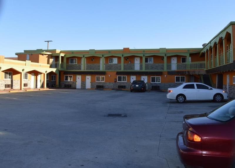 Eagle Inn Motel photo 1