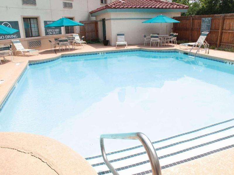 La Quinta Inn by Wyndham Lexington 5