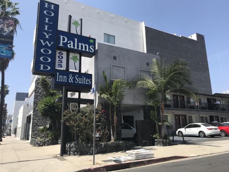 Hollywood Palms Inns And Suites 4