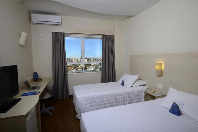 Golden Blue Hotel 3