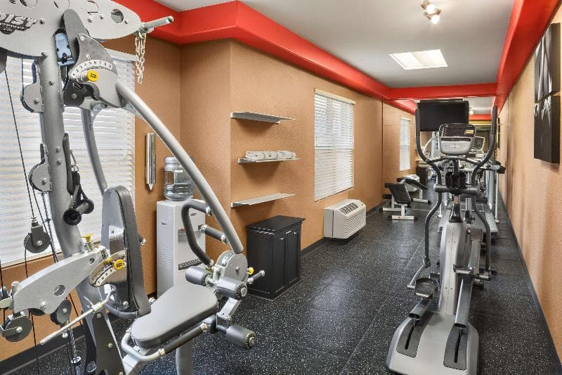 Country Inn & Suites by Radisson, Lexington, KY 3