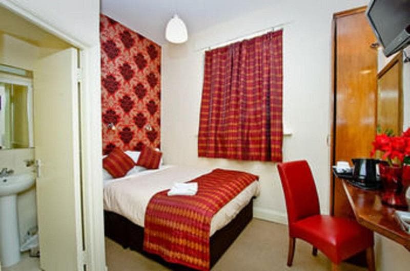 Leigh House Hotel photo 1