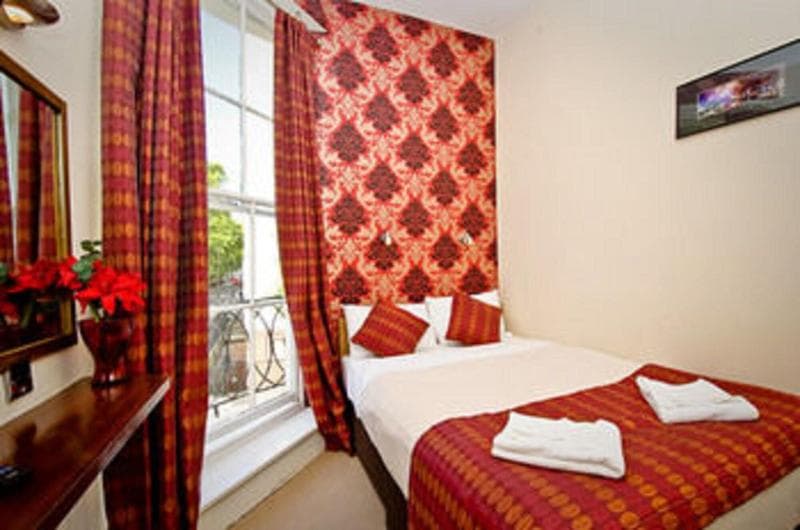 Leigh House Hotel 5