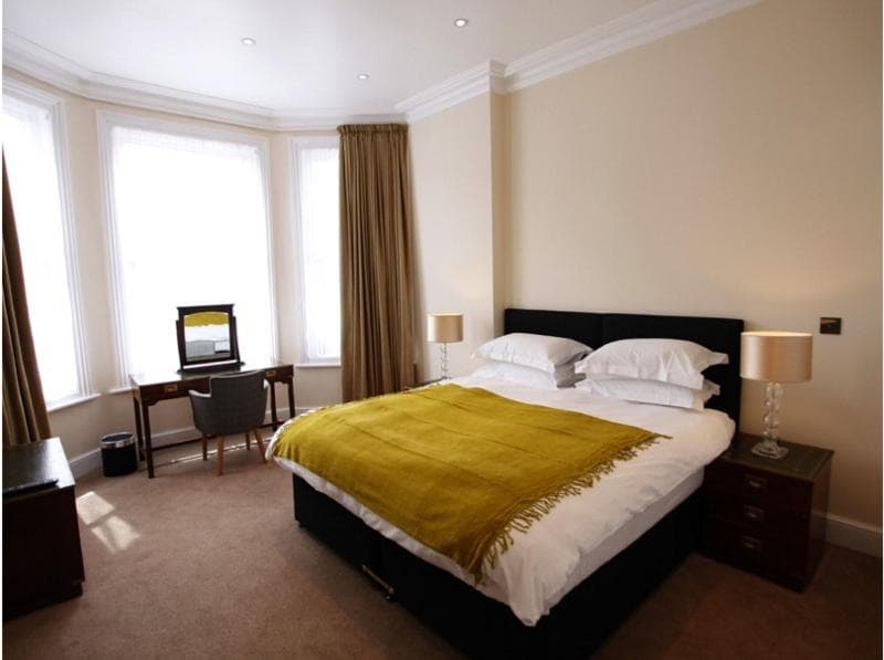 Glenlyn Hotel 3