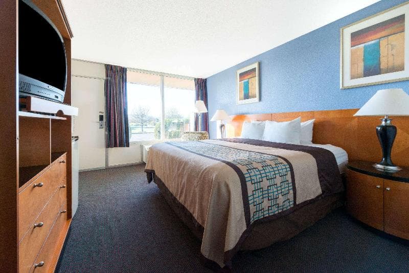 Days Inn by Wyndham Luray Shenandoah 3