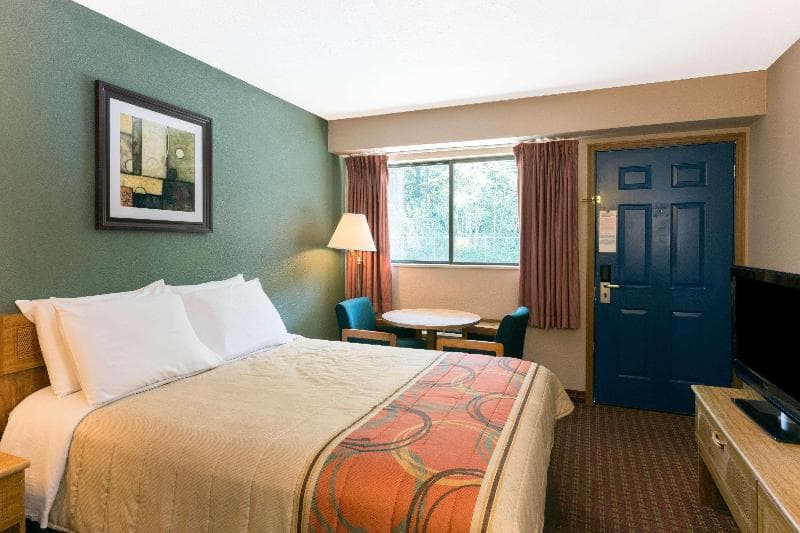 Days Inn by Wyndham Renfro Valley Mount Vernon 5
