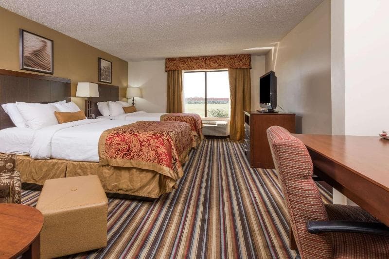 Wingate By Wyndham Sulphur main
