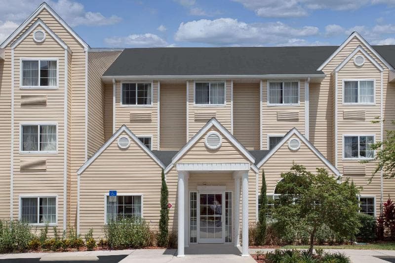 Microtel Inn & Suites By Wyndham Leesburg/Mount Dora photo 1