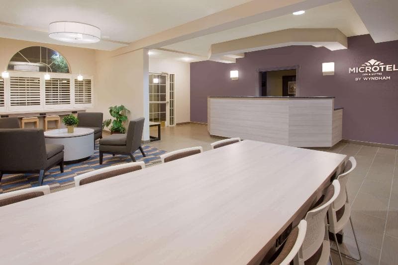 Microtel Inn & Suites By Wyndham Leesburg/Mount Dora 3