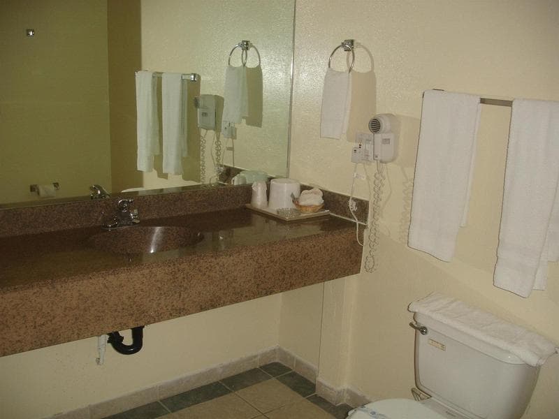 Rivera Inn & Jacuzzi Suites Motel Pico Rivera photo 1