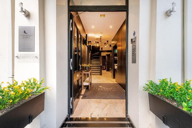 Claverley Court Apartment Knightsbridge photo 1