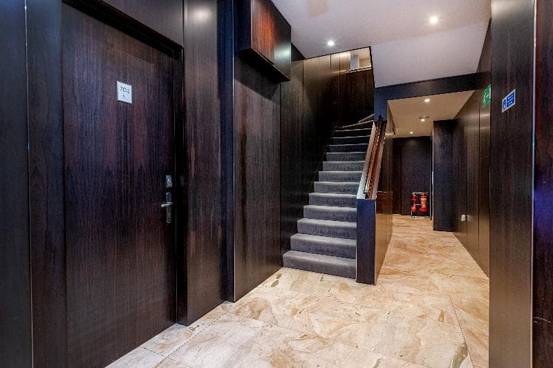 Claverley Court Apartment Knightsbridge 3