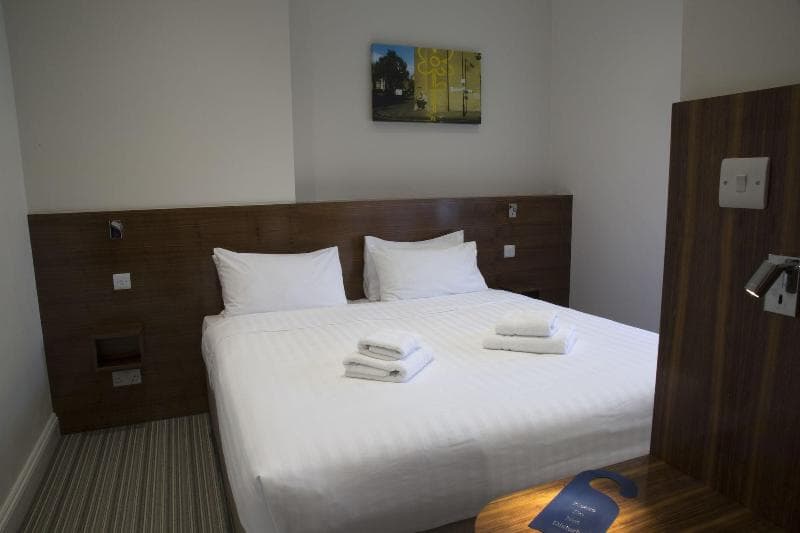 Chelsea Guest House 2