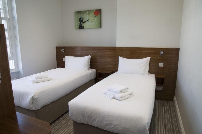 Chelsea Guest House 5