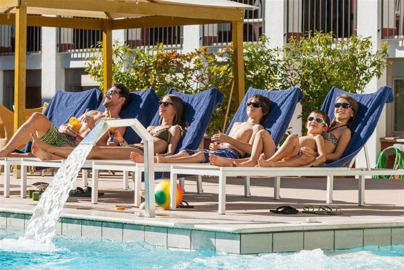 Club Hotel La Vela 4