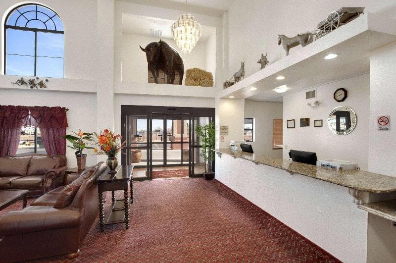 Howard Johnson by Wyndham Lubbock 4