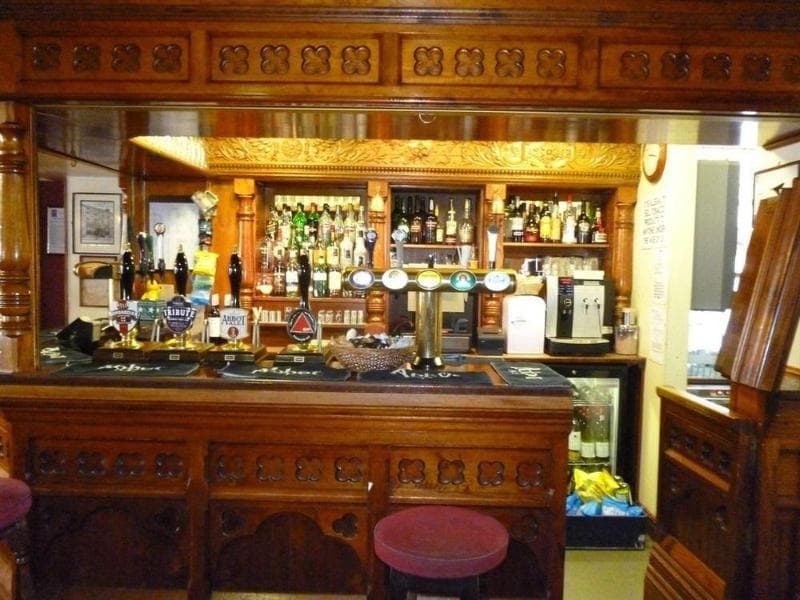 The Red Lion 5