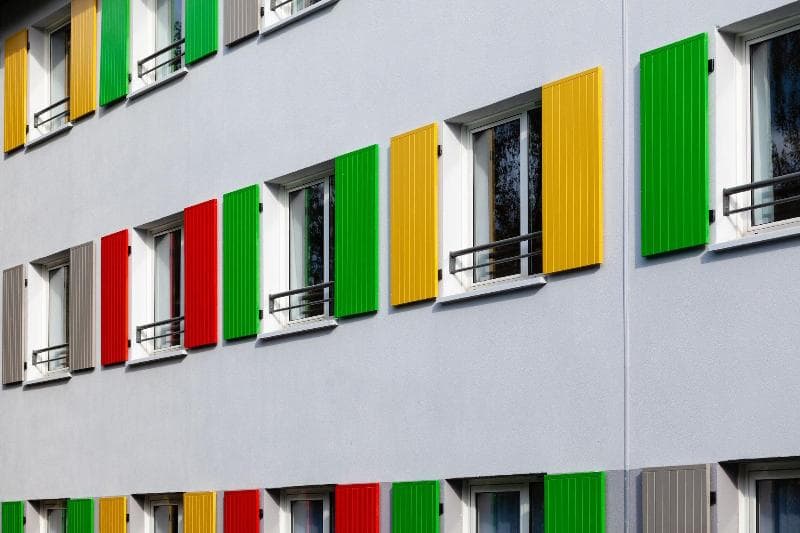 Hotel Full Colors 2