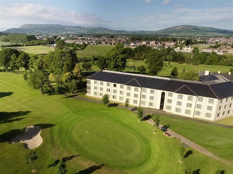 Roe Park Resort photo 1