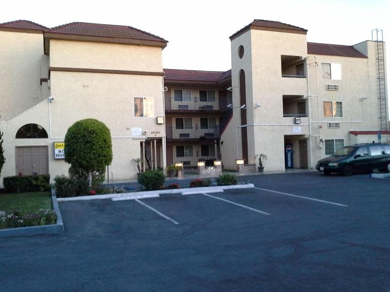Lambert Inn 2