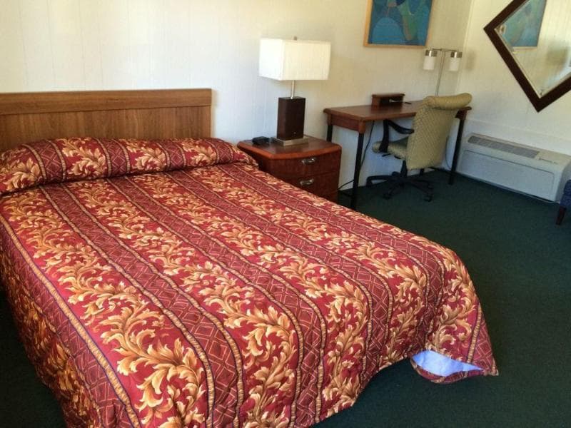 Motel Montreal 4