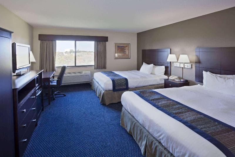AmericInn by Wyndham Lincoln South 4