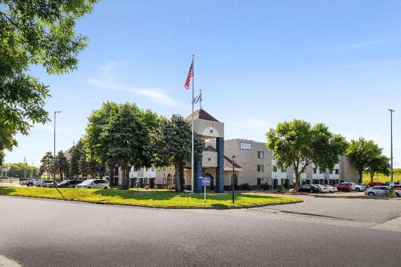 Baymont By Wyndham Shakopee 4
