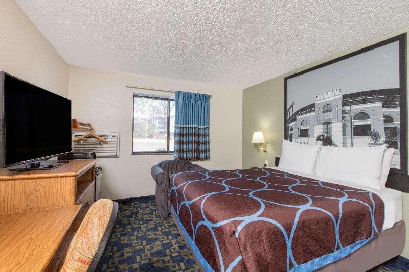 Super 8 By Wyndham Aberdeen 2