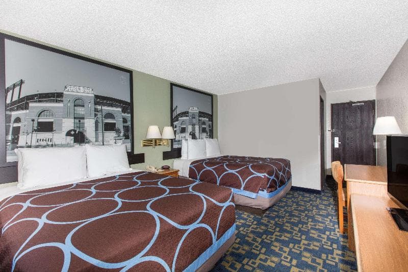 Super 8 By Wyndham Aberdeen 5