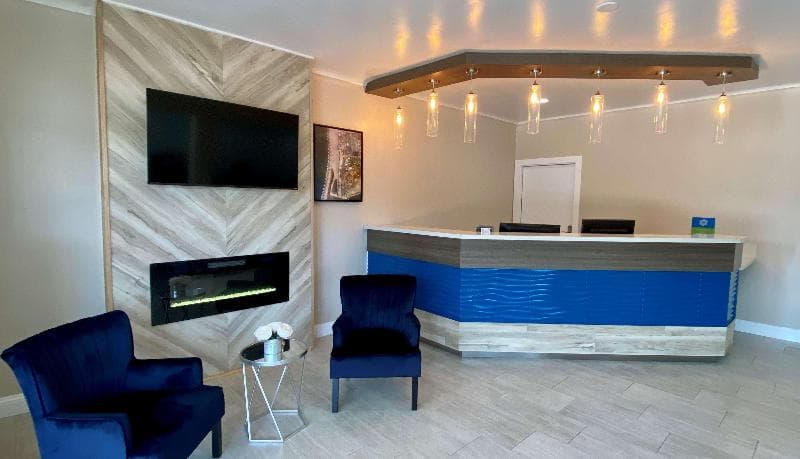 SureStay Hotel by Best Western Santa Cruz 3