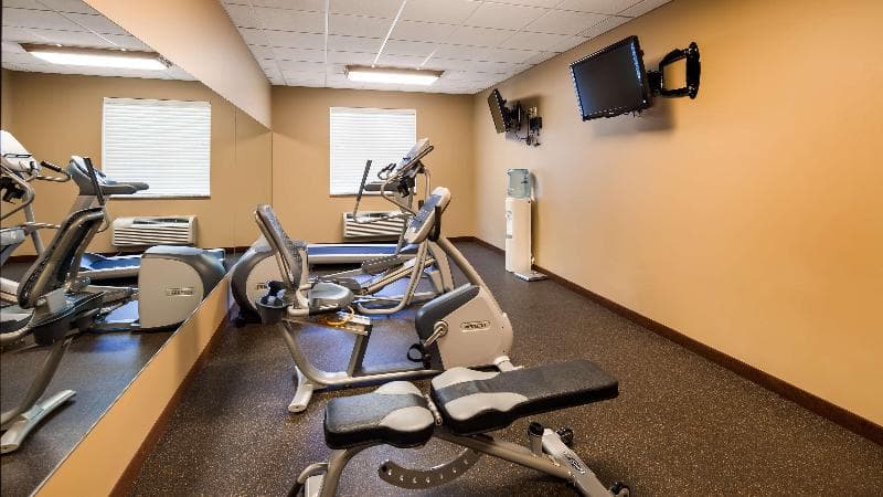 Best Western Golden Prairie Inn & Suites 2