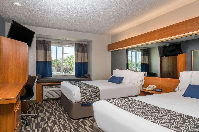 Microtel Inn & Suites By Wyndham Springfield 3