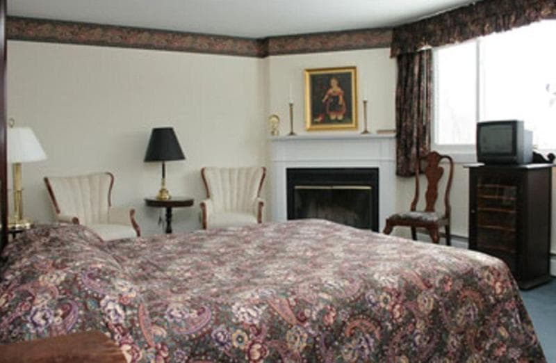 The Inn At Mount Snow main