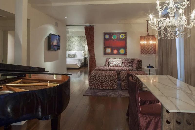 International House photo 1