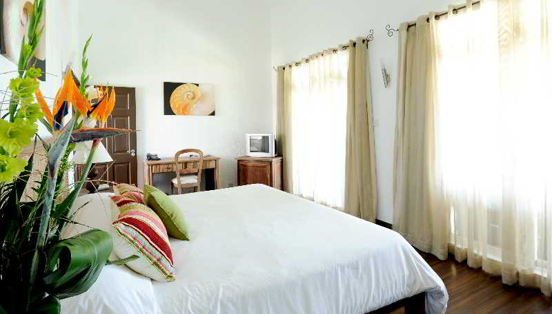 The Bay Hotel 5