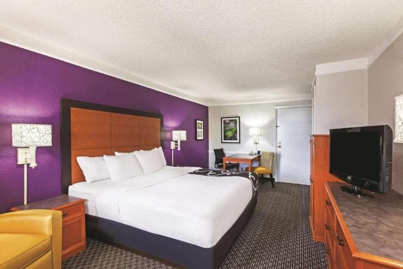La Quinta Inn by Wyndham Midland photo 1