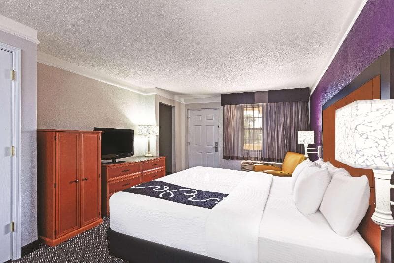 La Quinta Inn by Wyndham Midland 3