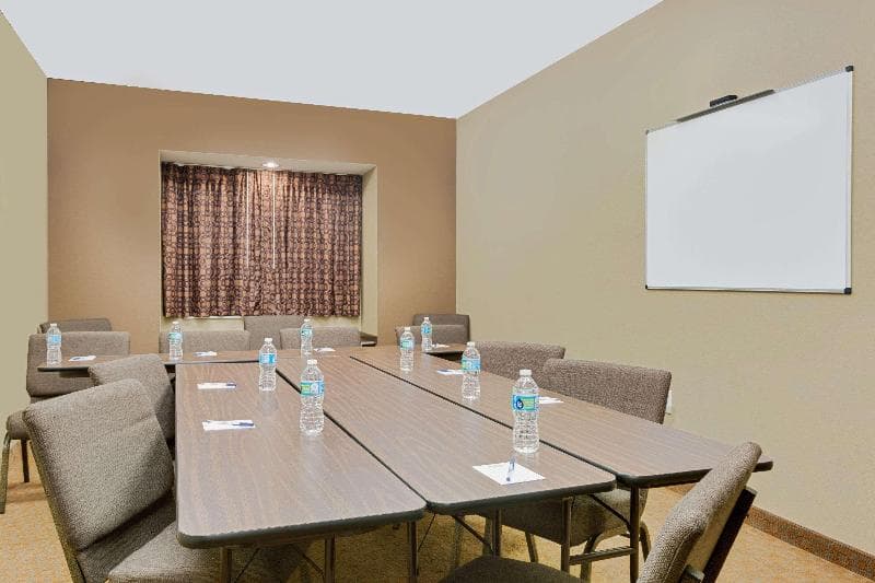 Microtel By Wyndham Perry National Fairground Area I-75 3