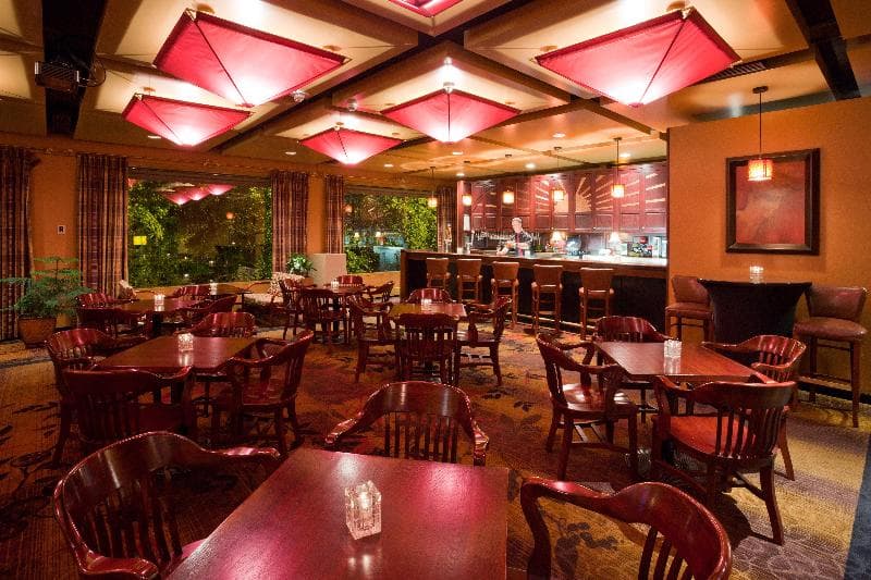 Crowne Plaza Minneapolis West photo 1