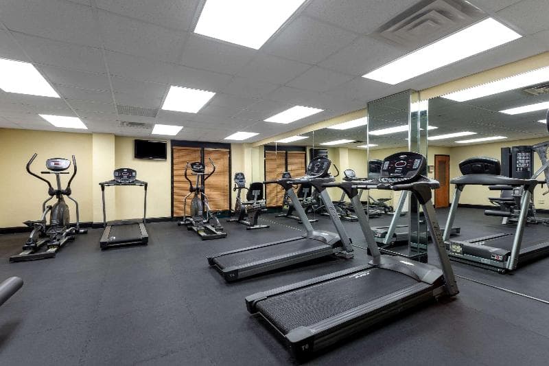 Wingate by Wyndham Macon photo 1