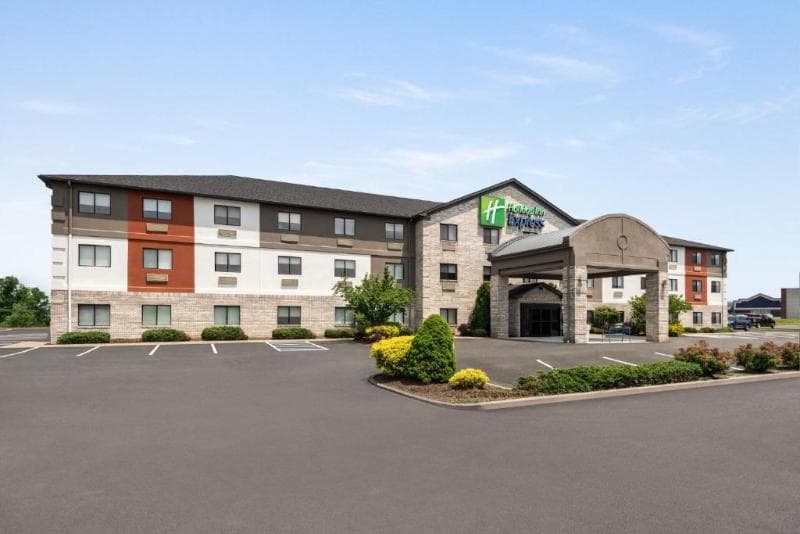 Holiday Inn Express Morgantown 3