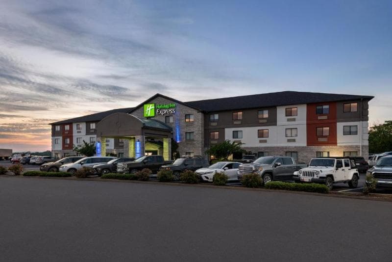 Holiday Inn Express Morgantown 5