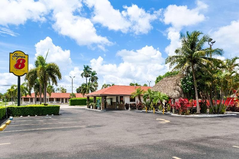Super 8 By Wyndham, Florida City/Homestead/Everglades 5