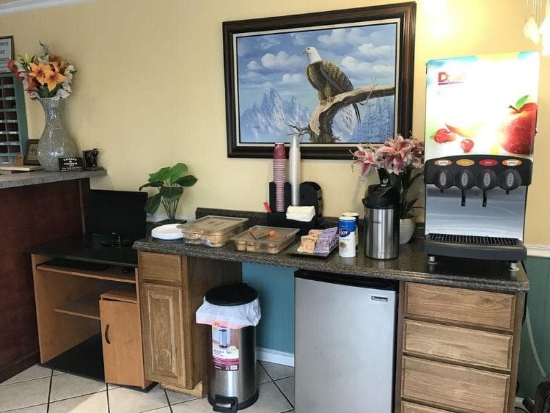 Budget Inn Of America photo 1