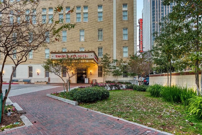 Drury Plaza Hotel New Orleans 4