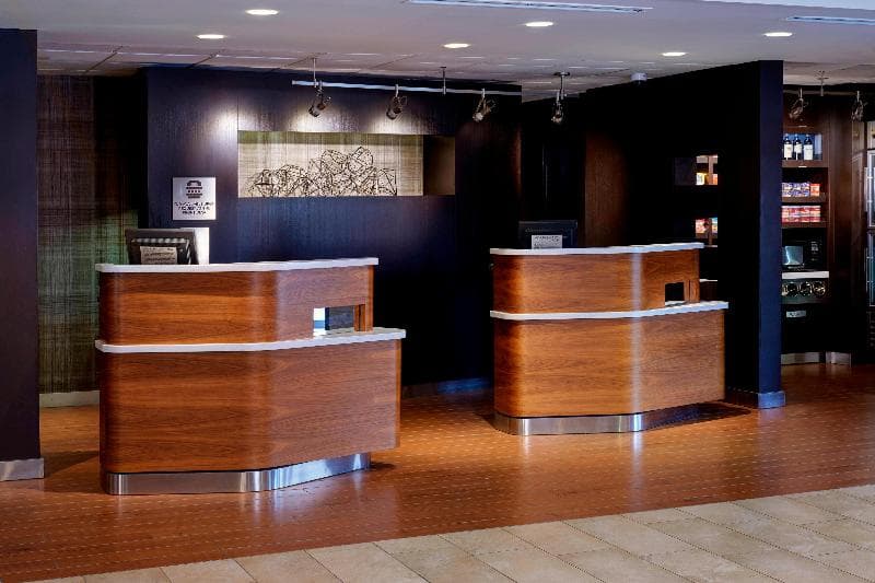 Sonesta Select Kansas City Airport Tiffany Springs photo 1