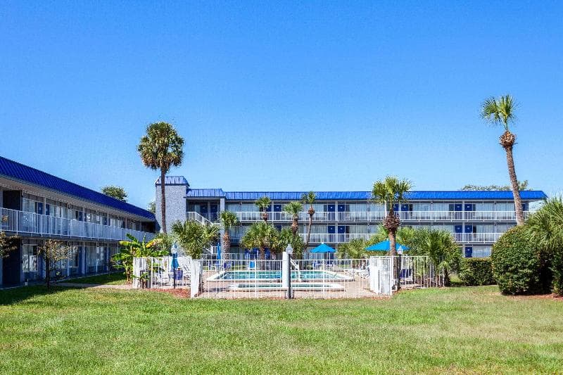 Days Inn By Wyndham Orlando Downtown 3