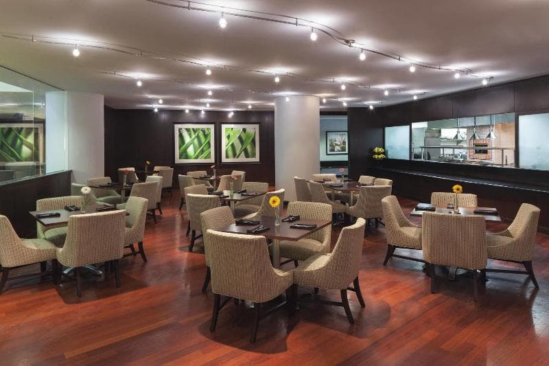 Sheraton Metairie - New Orleans Hotel 4