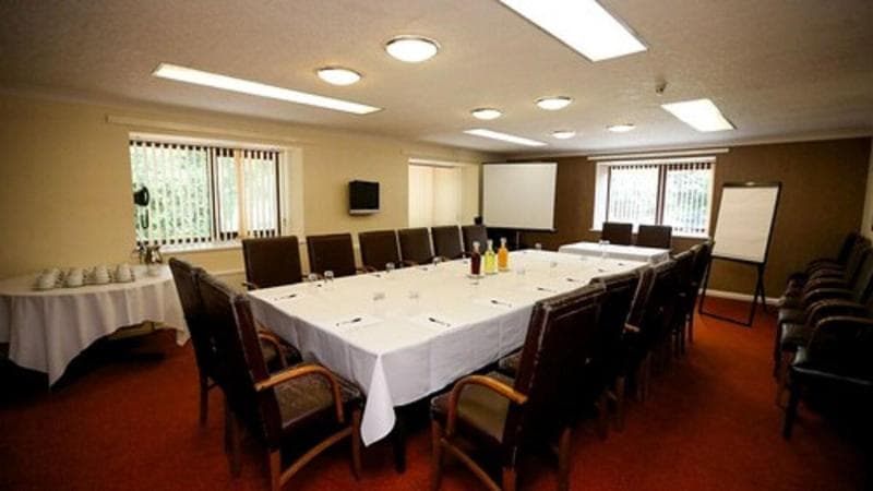 Fairways Lodge & Leisure Club main