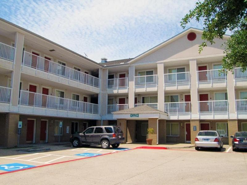 Hometowne Studios Dallas - Mesquite 5